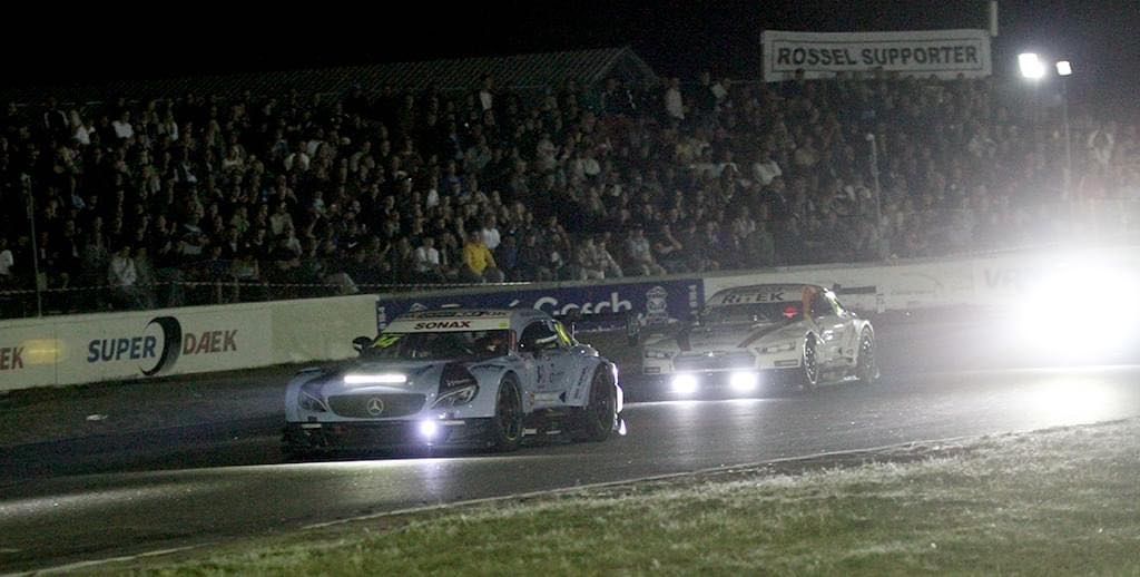 Smæk på Nightrace.
(Foto: Dyhr Media)